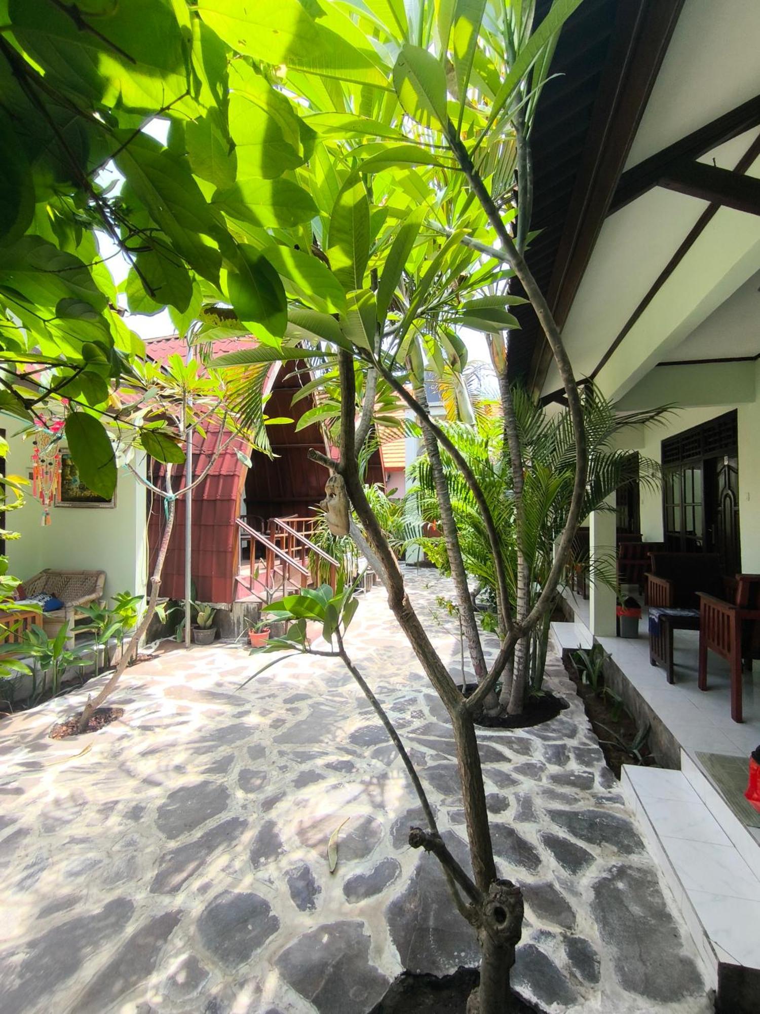 Gili Mesari Cottages & Homestay Gili Trawangan Exteriör bild